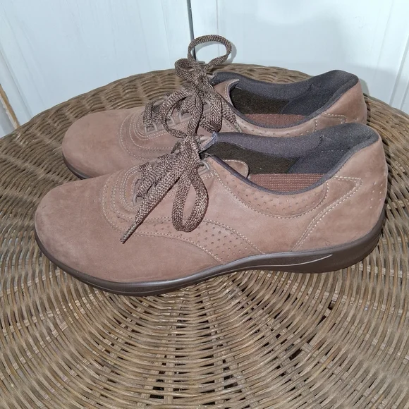 SAS Brown Suede Leather Walking Shoes - Picture 3 of 5